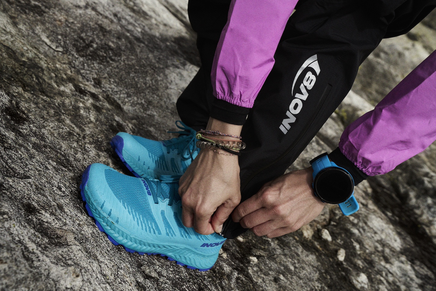 Inov8 trailfly V2 a co se změnilo v nové generaci